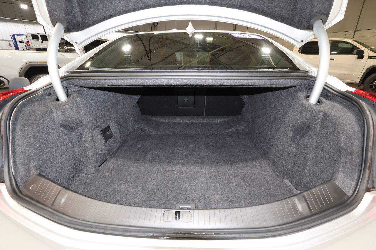 Used 2017 Cadillac XTS Luxury FWD image 15