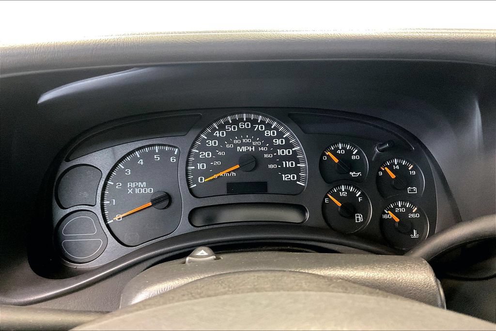 Used 2005 Chevrolet Silverado 1500 LS w/ Light Duty Power Package AWD/4WD image 13
