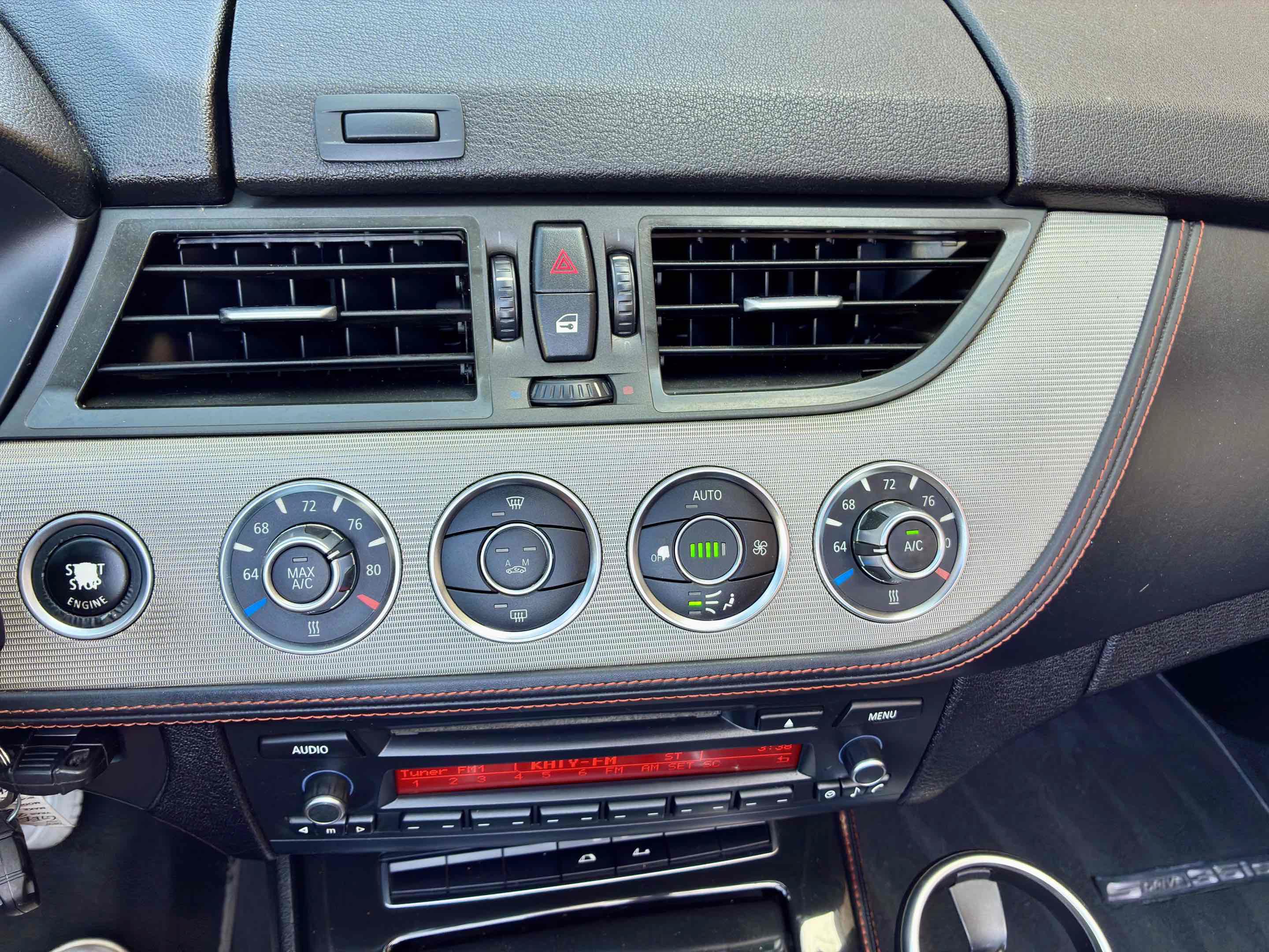 Used 2014 BMW Z4 sDrive35is RWD image 29