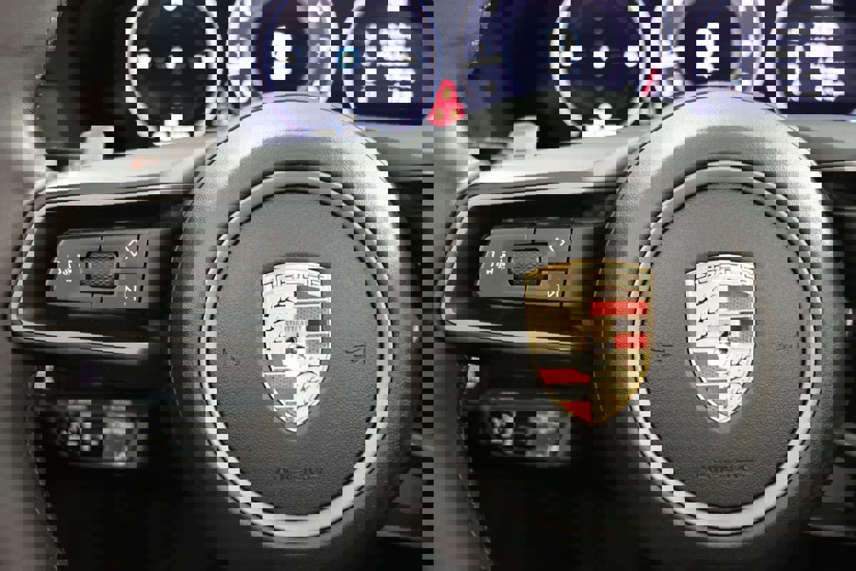 Used 2026 Porsche 911 Carrera image 25