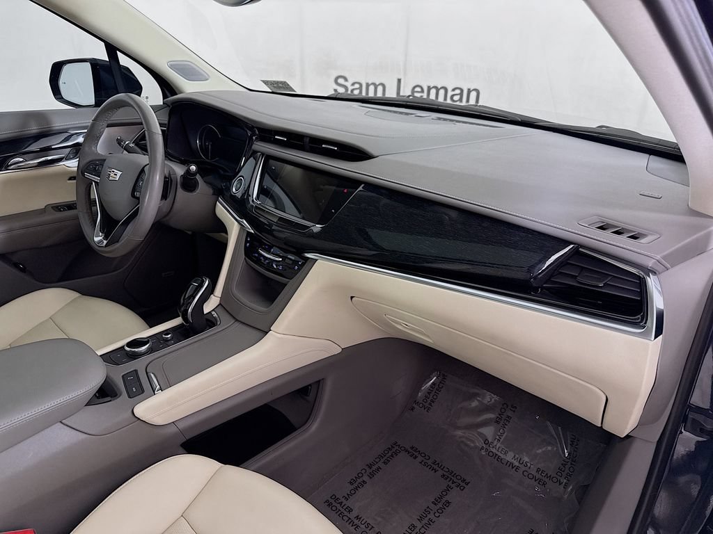 Used 2023 Cadillac XT6 Premium Luxury FWD image 31