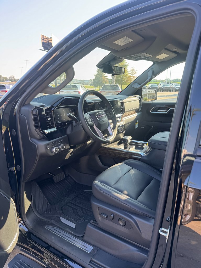New 2026 GMC Sierra 1500 Elevation w/ Elevation Premium Package image 10