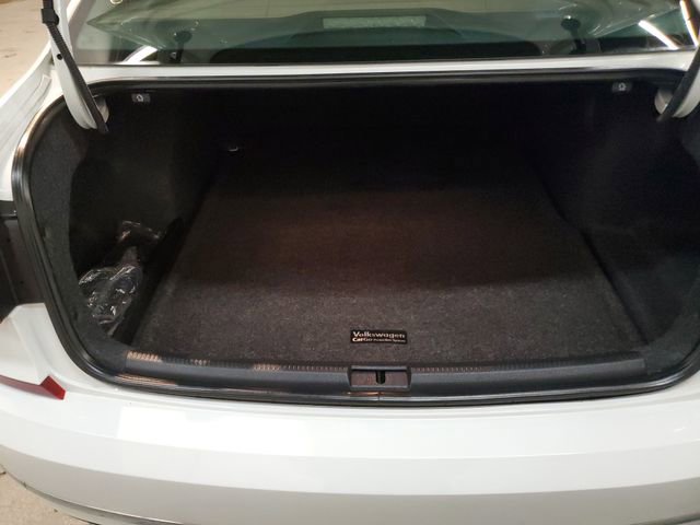 Used 2017 Volkswagen Passat 1.8T S FWD image 24