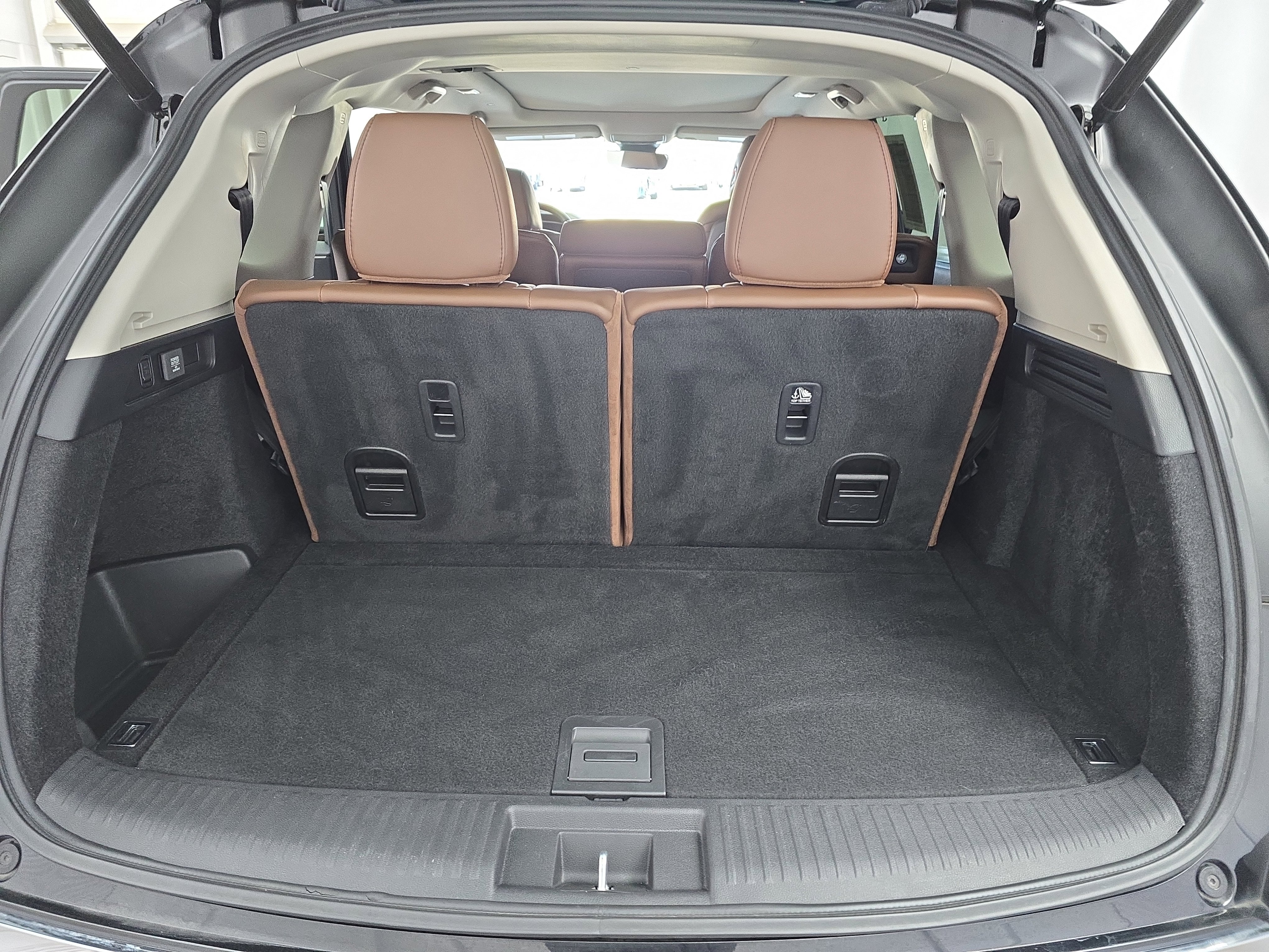 Used 2023 Acura MDX FWD w/ Technology Package image 13