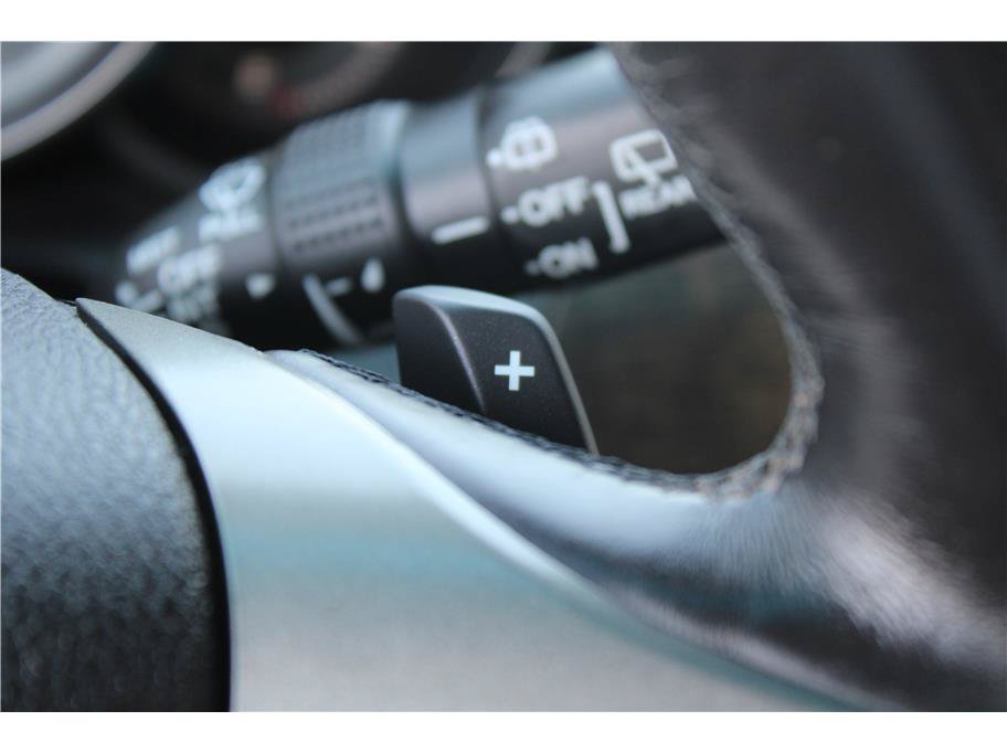 Used 2013 Acura MDX w/ Technology & Entertainment AWD/4WD image 23