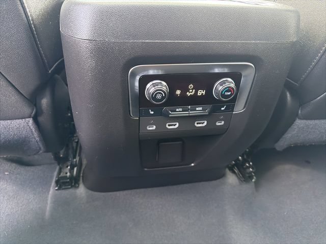 Used 2024 Chevrolet Tahoe High Country w/ Advanced Technology Package AWD/4WD image 19