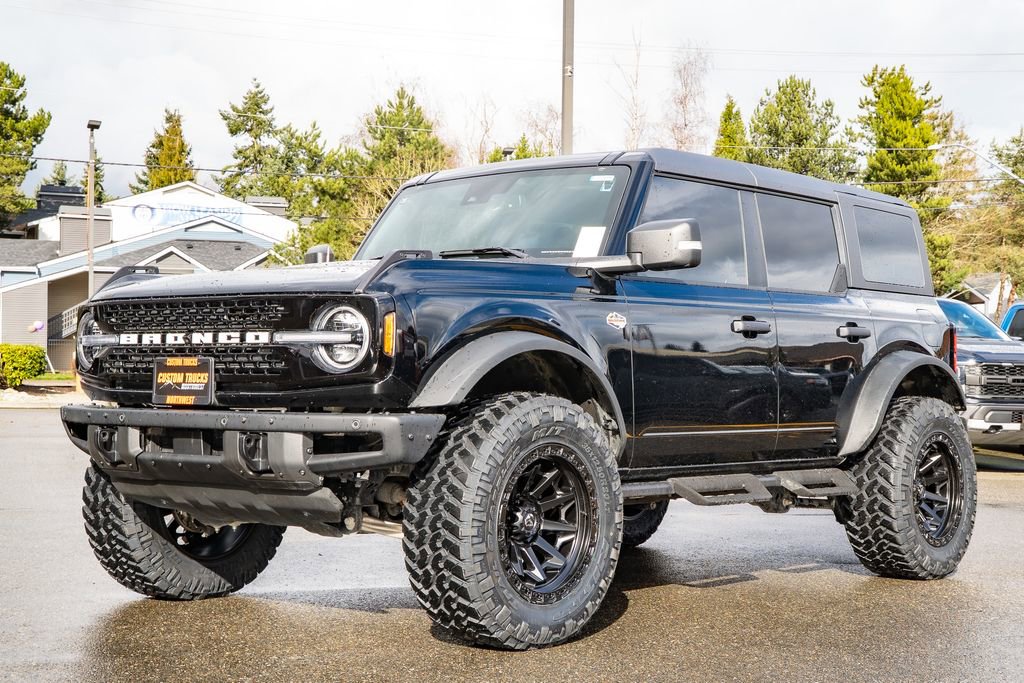 Used 2024 Ford Bronco Wildtrak image 9