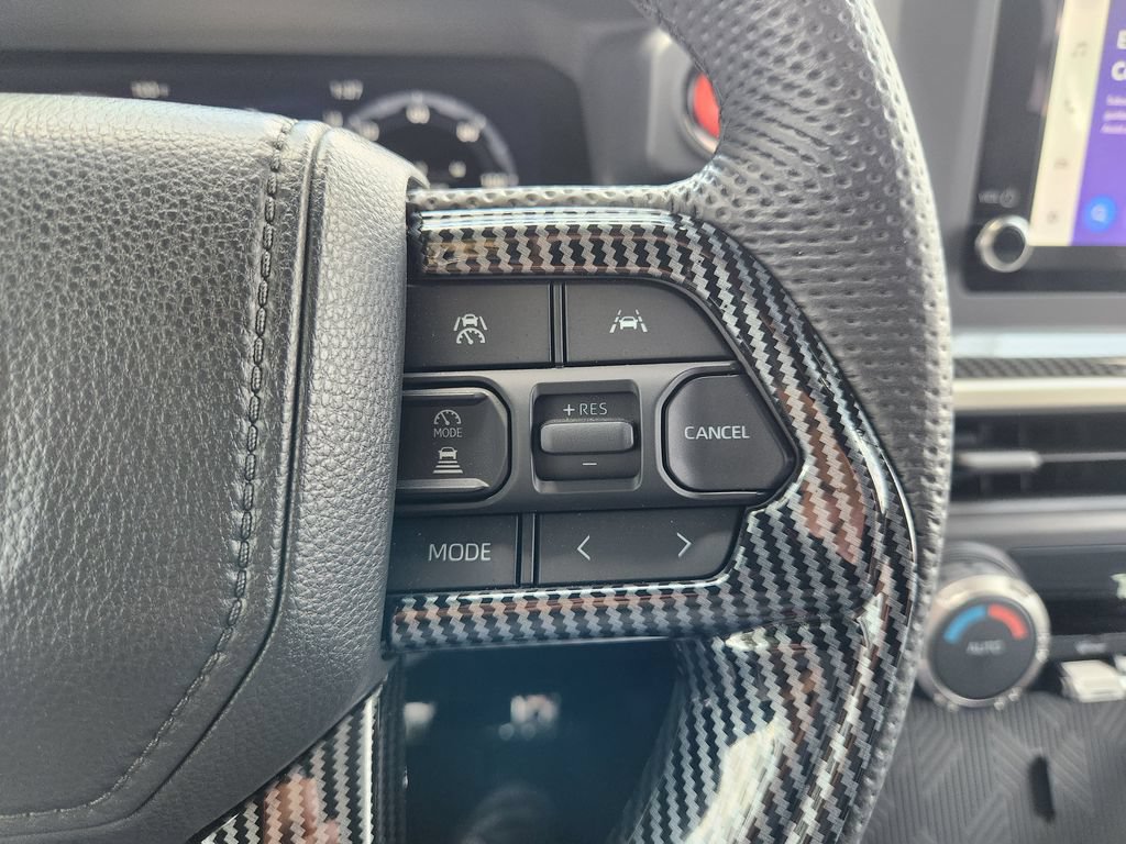 Used 2024 Toyota Tacoma TRD Sport AWD/4WD image 29