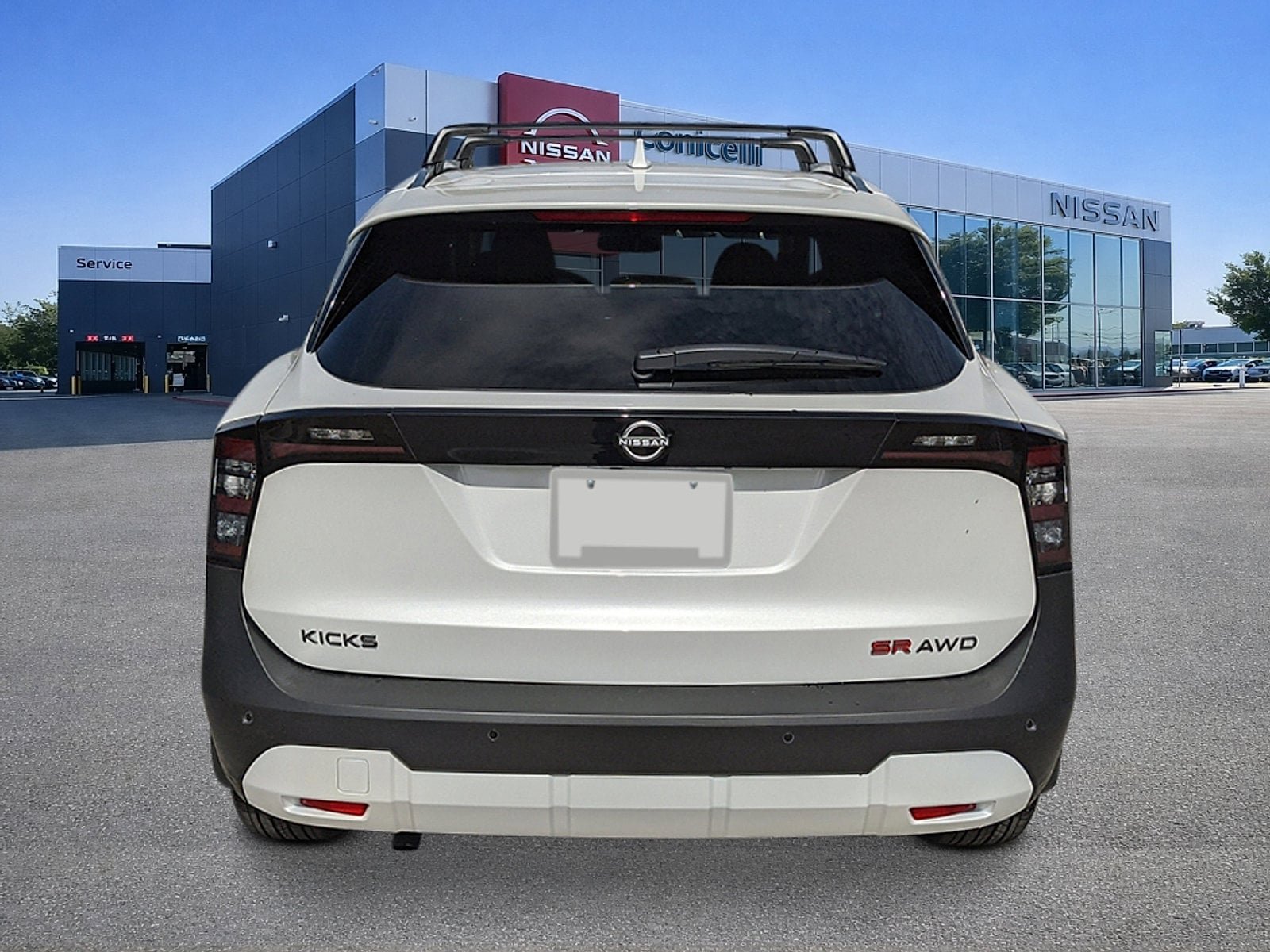 New 2026 Nissan Kicks SR w/ Cold Weather Package AWD/4WD image 4