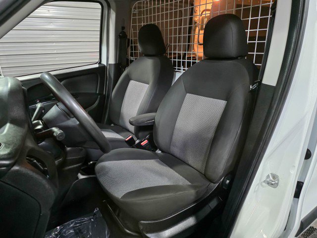 Used 2020 RAM ProMaster City Tradesman image 17