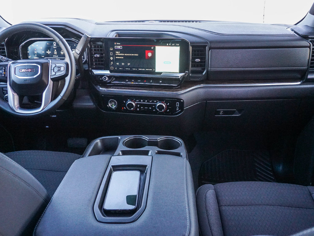Used 2023 GMC Sierra 1500 Elevation AWD/4WD image 15