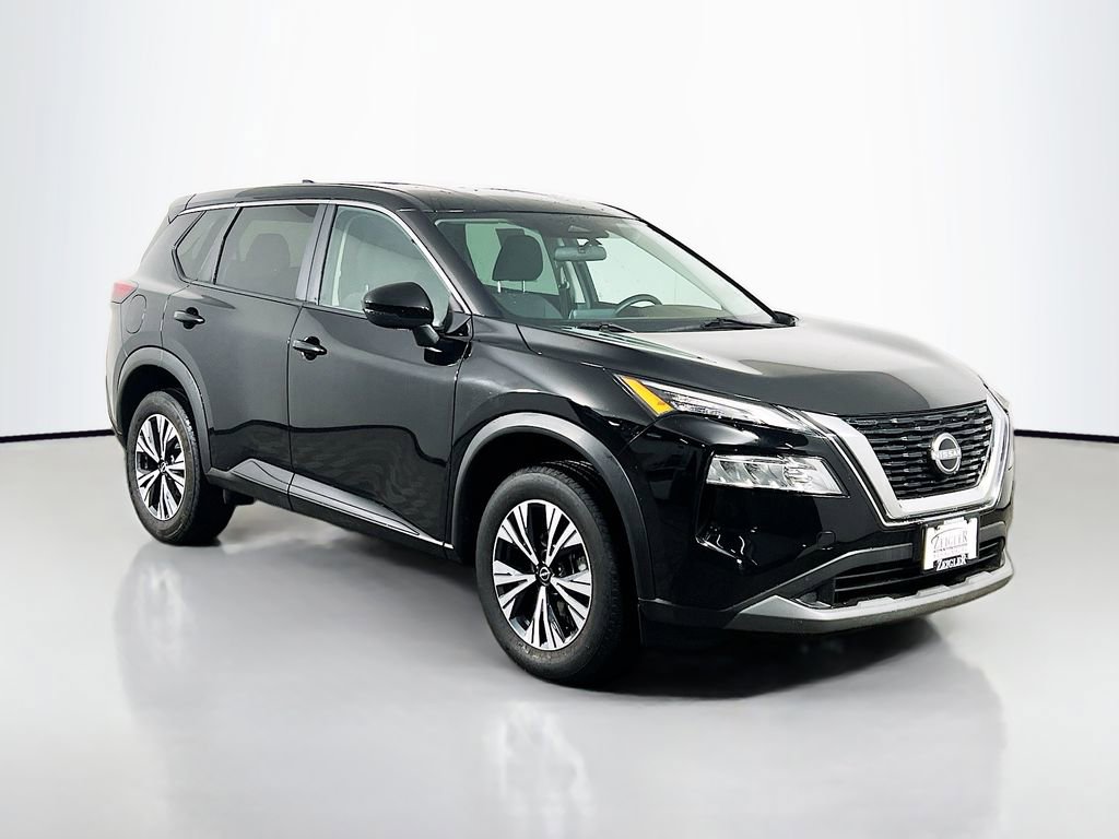 Used 2022 Nissan Rogue SV AWD/4WD image 3