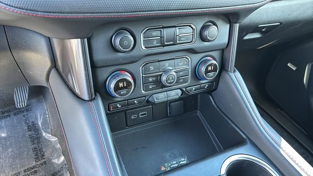 Used 2023 Chevrolet Suburban RST w/ Sport Performance Package image 30