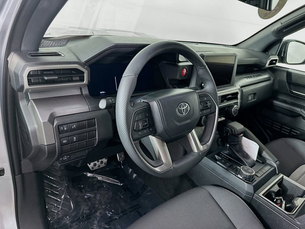 Used 2024 Toyota Tacoma TRD Sport AWD/4WD image 14