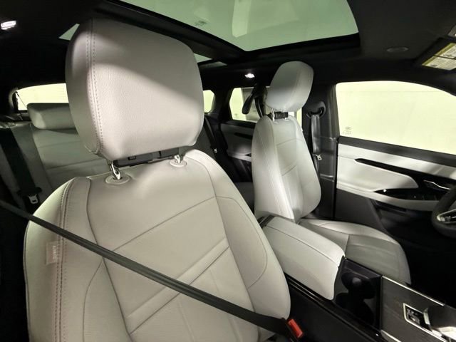 New 2026 Land Rover Range Rover Evoque S AWD/4WD image 32