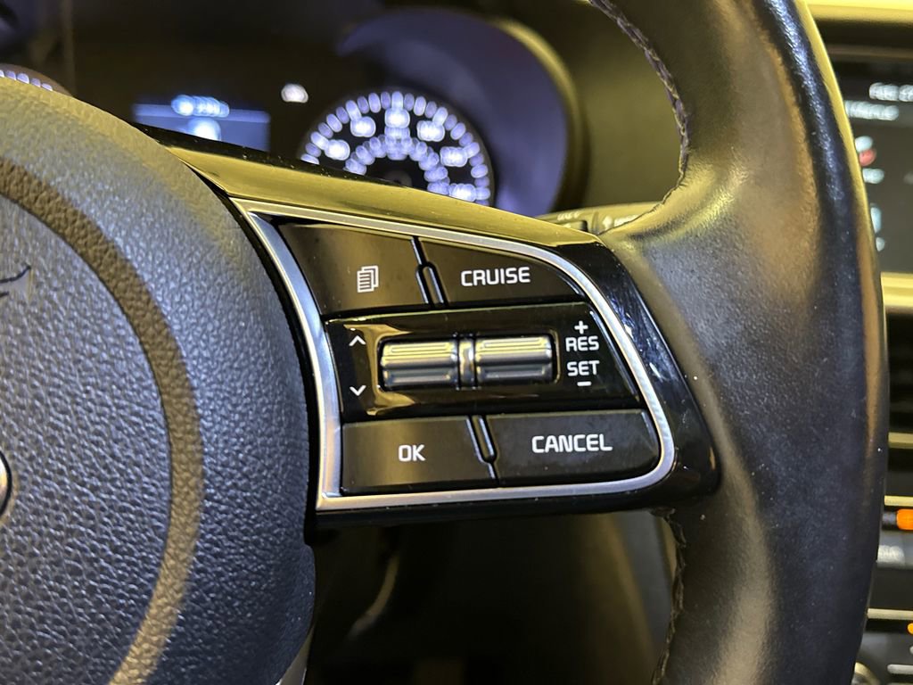 Used 2020 Kia Optima SE image 26