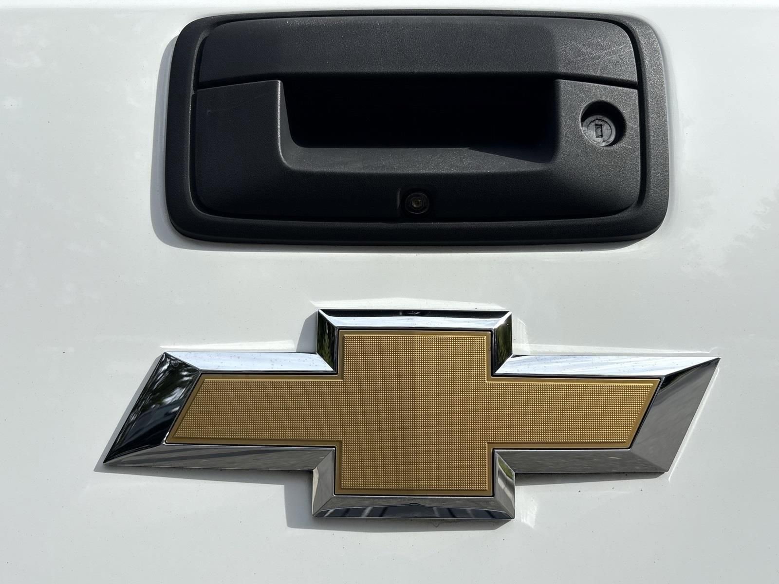 Used 2016 Chevrolet Silverado 1500 LT w/ All Star Edition image 10