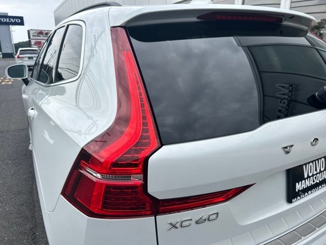 Certified 2023 Volvo XC60 B5 Core AWD/4WD image 10
