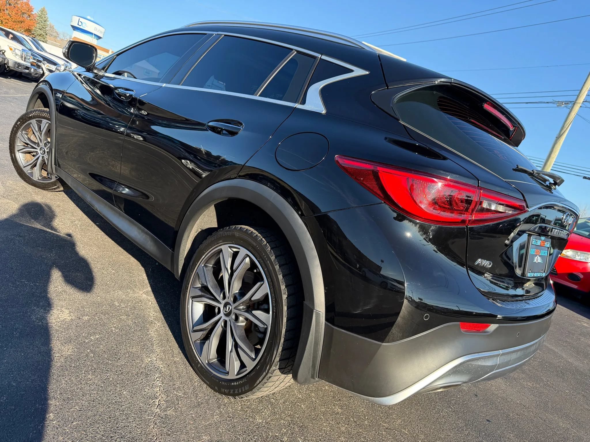Used 2018 INFINITI QX30 Premium w/ Navigation Package AWD/4WD image 51
