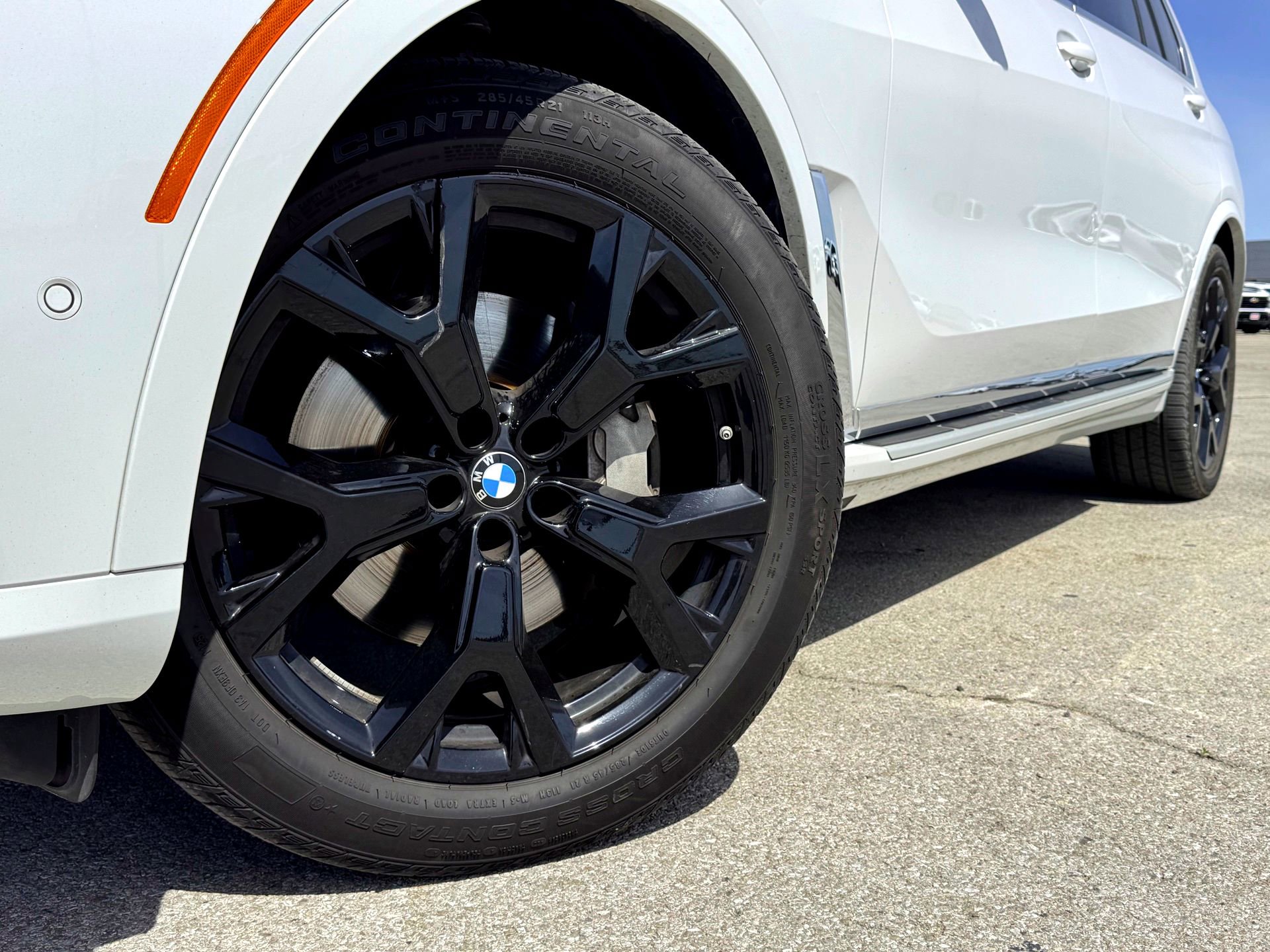 Used 2026 BMW X7 xDrive40i image 2