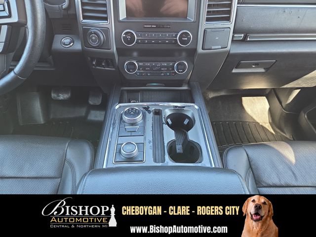 Used 2019 Ford Expedition Max XLT w/ Equipment Group 202A AWD/4WD image 16