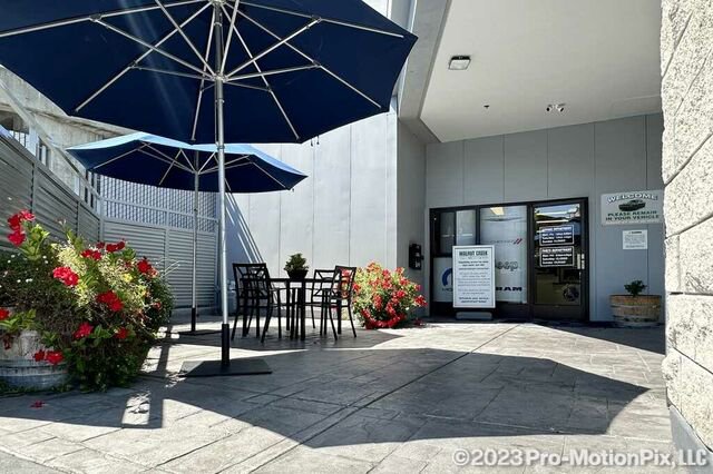 Used 2024 Jeep Compass Latitude image 29