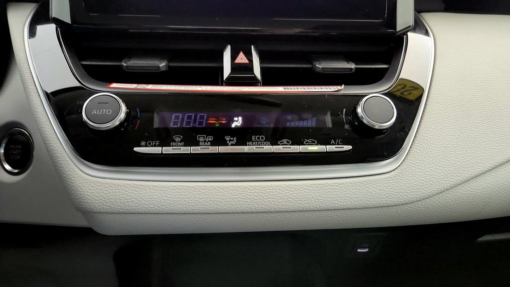 Certified 2025 Toyota Corolla LE w/ Convenience Package FWD image 30