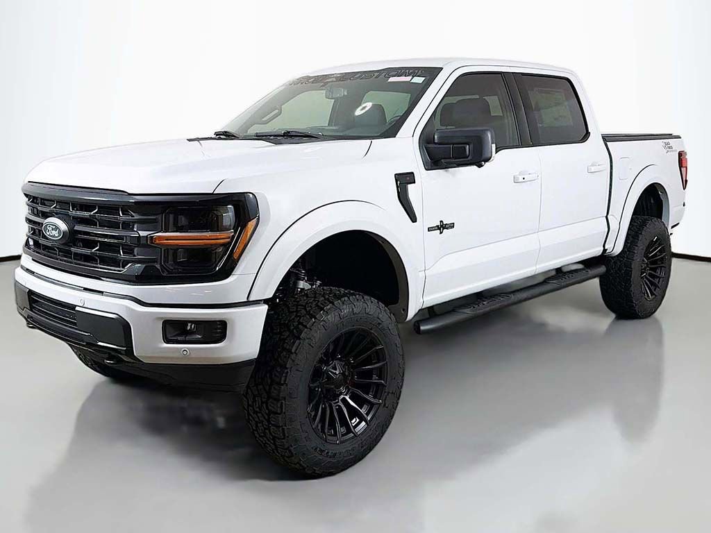 New 2025 Ford F150 XLT w/ Equipment Group 302A MID image 8