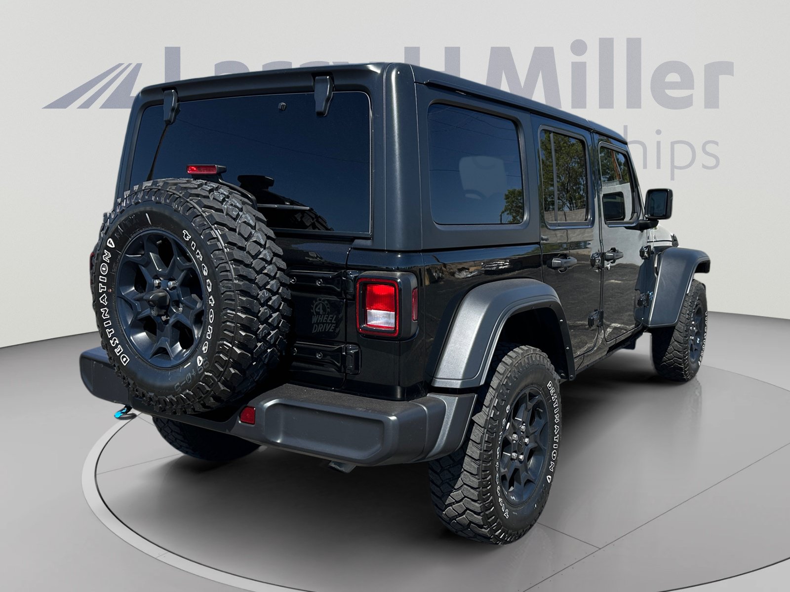 Used 2023 Jeep Wrangler Unlimited w/ 8.4" Radio Group AWD/4WD image 5
