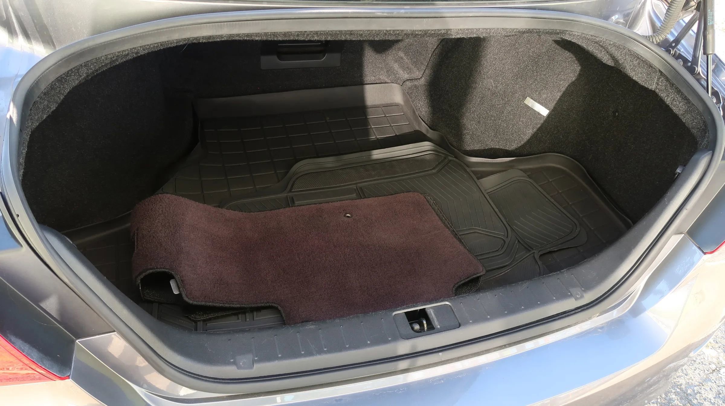 Used 2017 INFINITI Q70 3.7 image 15