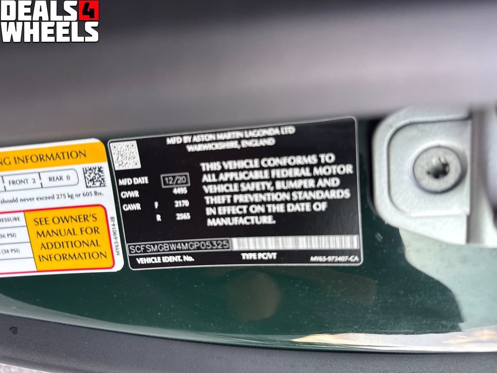 Used 2021 Aston Martin V8 Vantage Roadster RWD image 28