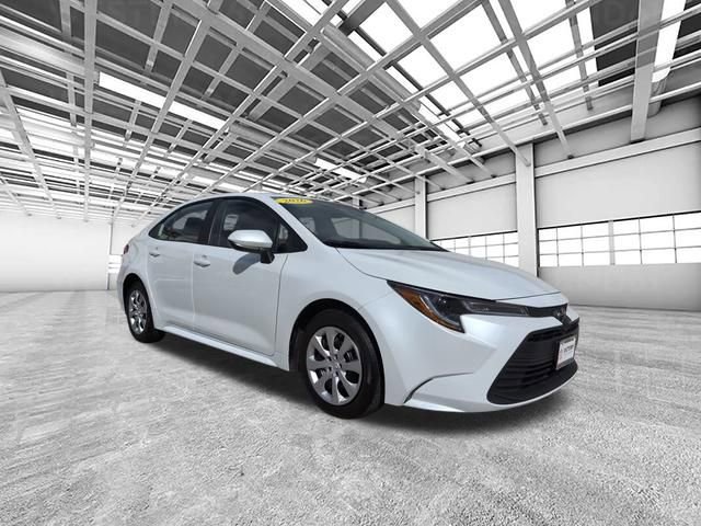 Certified 2026 Toyota Corolla LE image 1