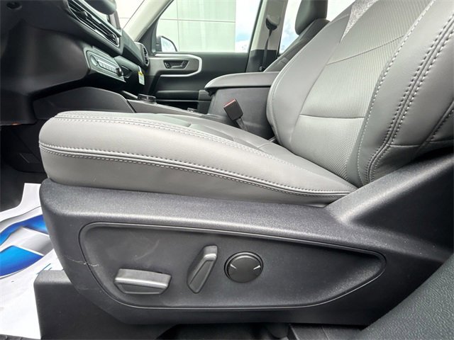 New 2025 Ford Bronco Sport Badlands image 14