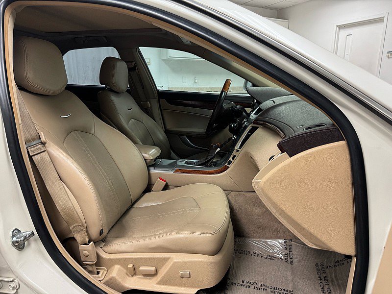 Used 2011 Cadillac CTS Premium RWD image 14