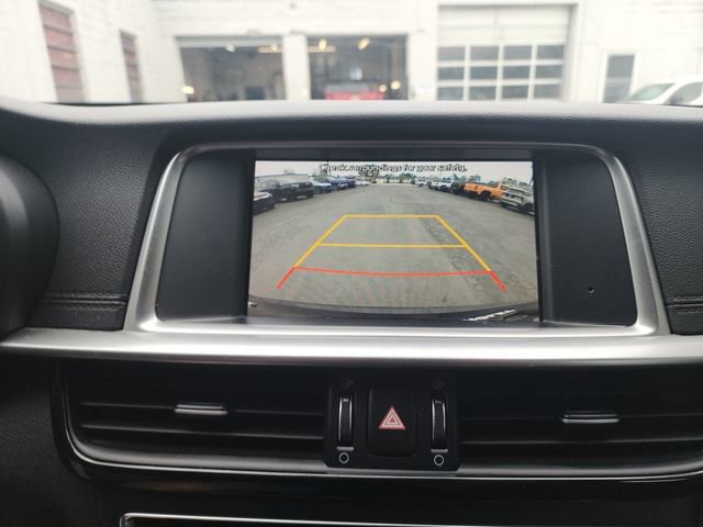 Used 2020 Kia Optima LX FWD image 25
