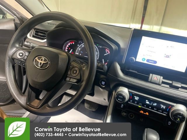 Used 2025 Toyota RAV4 XLE image 14
