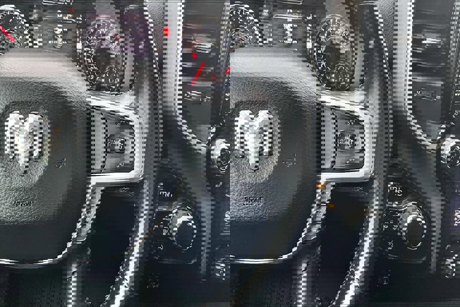 Used 2020 RAM 1500 Big Horn image 26