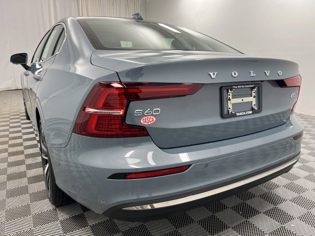 Used 2023 Volvo S60 B5 Ultimate w/ Climate Package image 7
