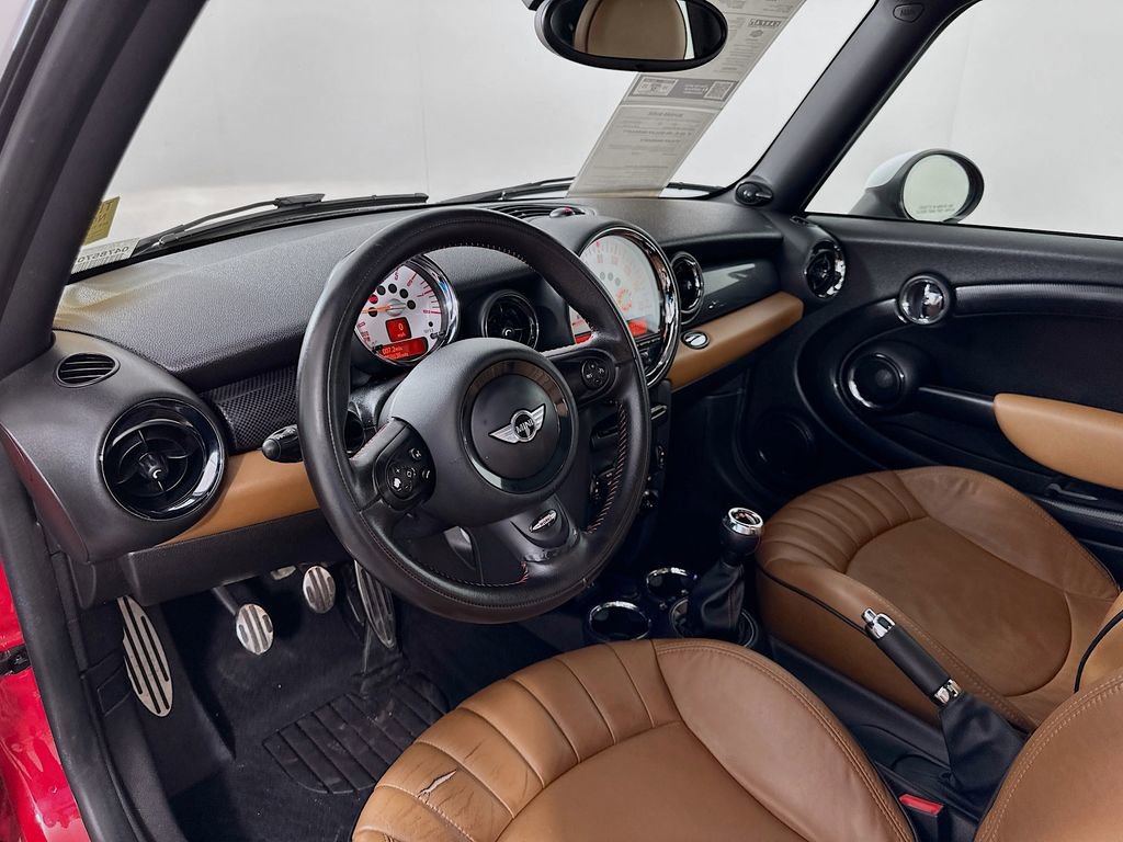 Used 2013 MINI Cooper S image 9