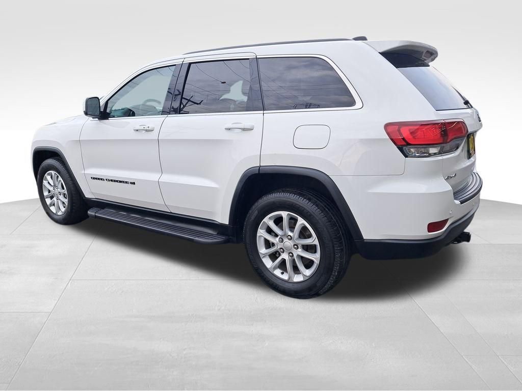 Used 2022 Jeep Grand Cherokee Laredo E w/ Security & Convenience Group image 3