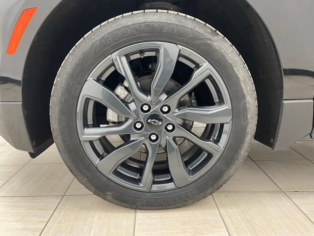 Used 2023 Chevrolet Equinox RS AWD/4WD image 6