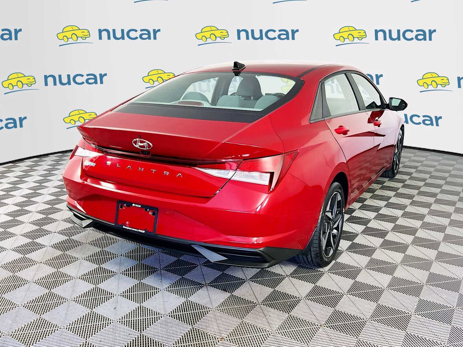 Used 2023 Hyundai Elantra SEL w/ Convenience Package FWD image 7