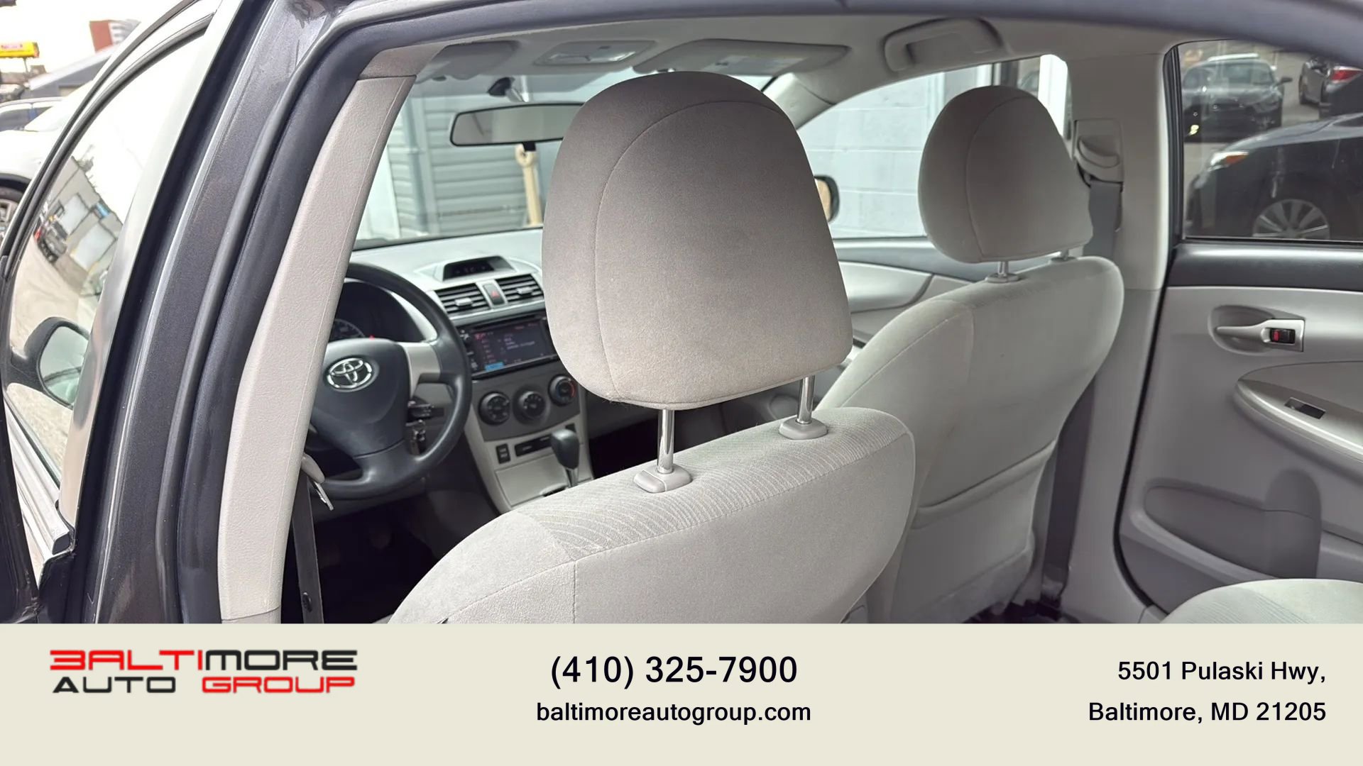 Used 2013 Toyota Corolla LE image 25