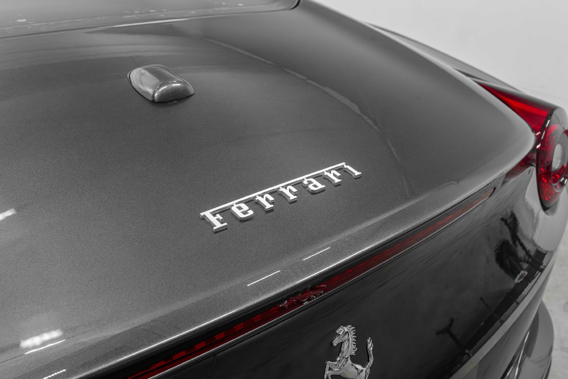 Certified 2016 Ferrari California T RWD image 47