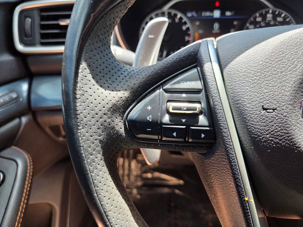 Used 2022 Nissan Maxima SR w/ Sport Mat Group FWD image 33