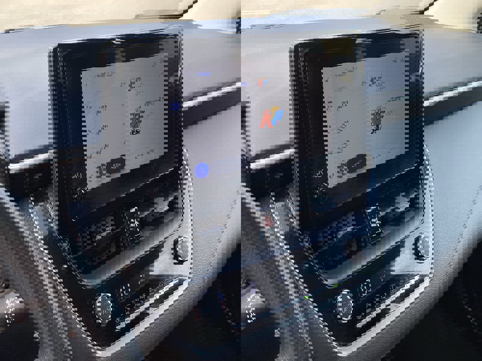 Used 2025 Toyota Corolla LE image 26