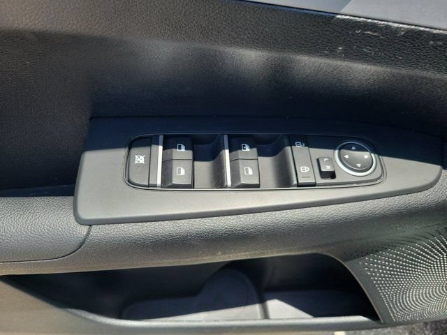 Used 2023 Kia Forte LXS w/ LXS Technology Package FWD image 27