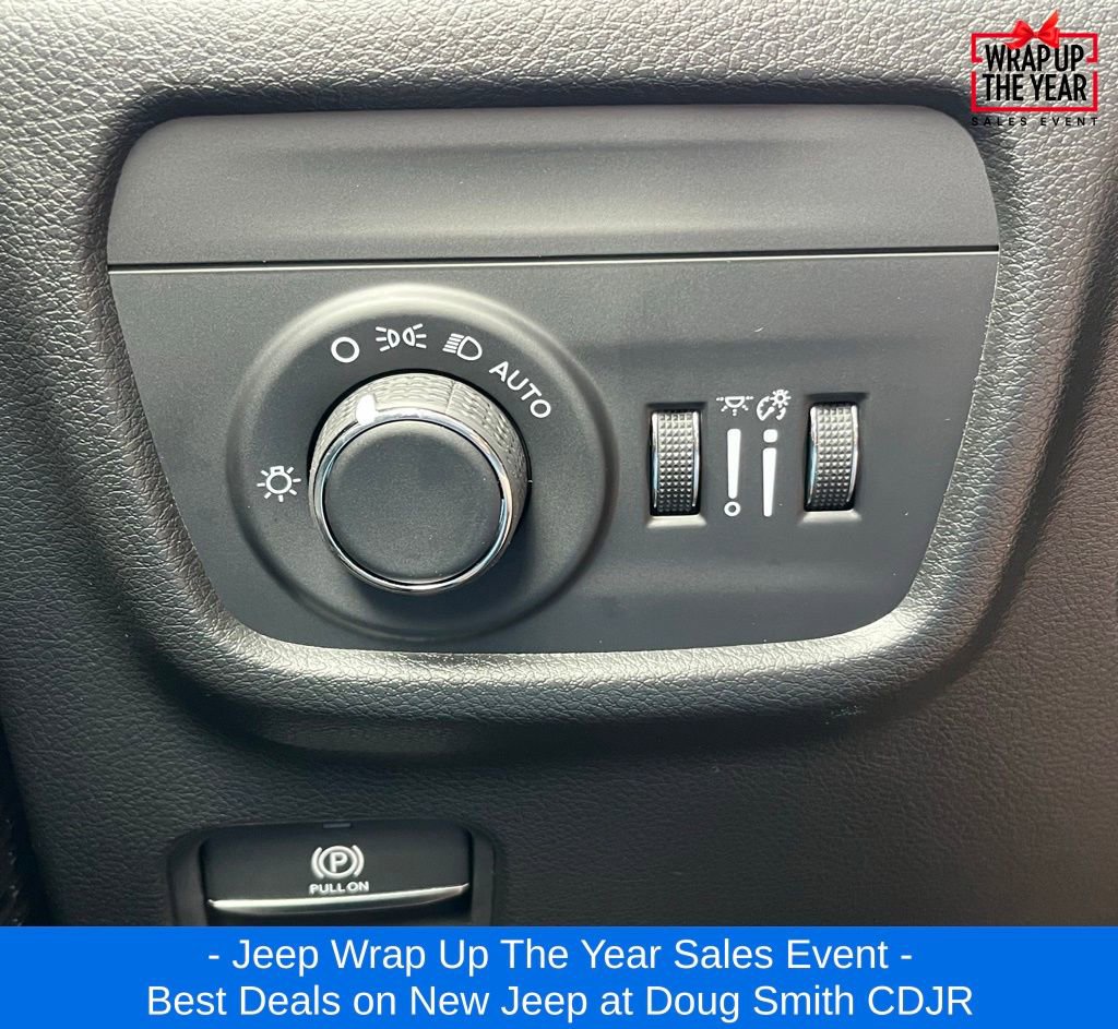 New 2025 Jeep Grand Cherokee L Laredo w/ Trailer Tow Package image 19