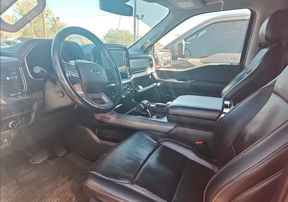 Used 2021 Ford F150 Lariat w/ Equipment Group 502A High image 5