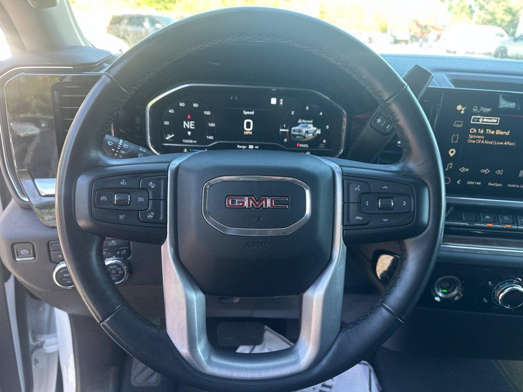 Used 2023 GMC Sierra 1500 Elevation AWD/4WD image 13